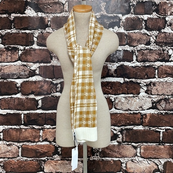 Timberland Scarf Women's One Size Cream Gold NWT Plaid - Picture 5 of 12